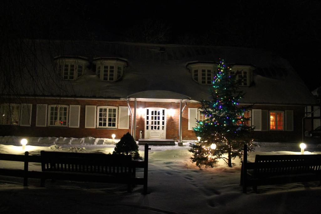 Guest House Nicava Bernāti Екстериор снимка