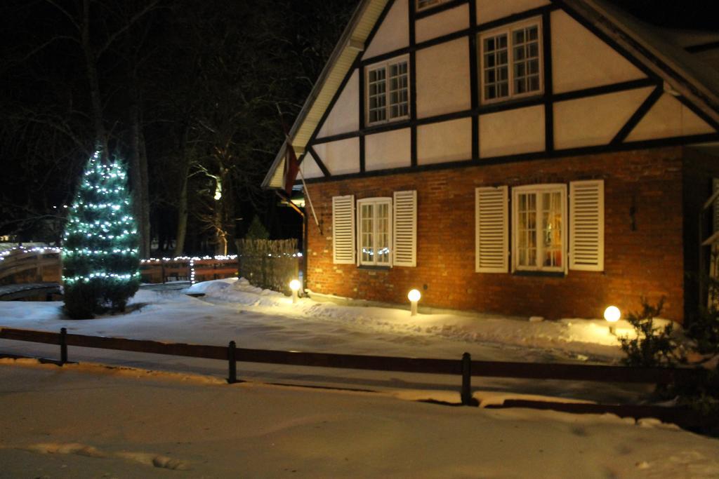 Guest House Nicava Bernāti Екстериор снимка