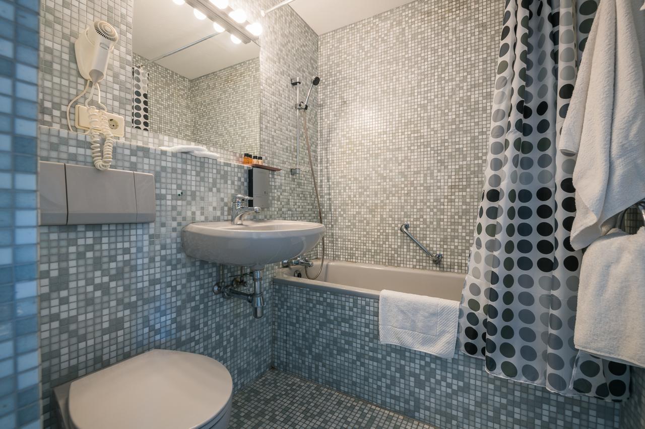 Guest House Nicava Bernāti Екстериор снимка