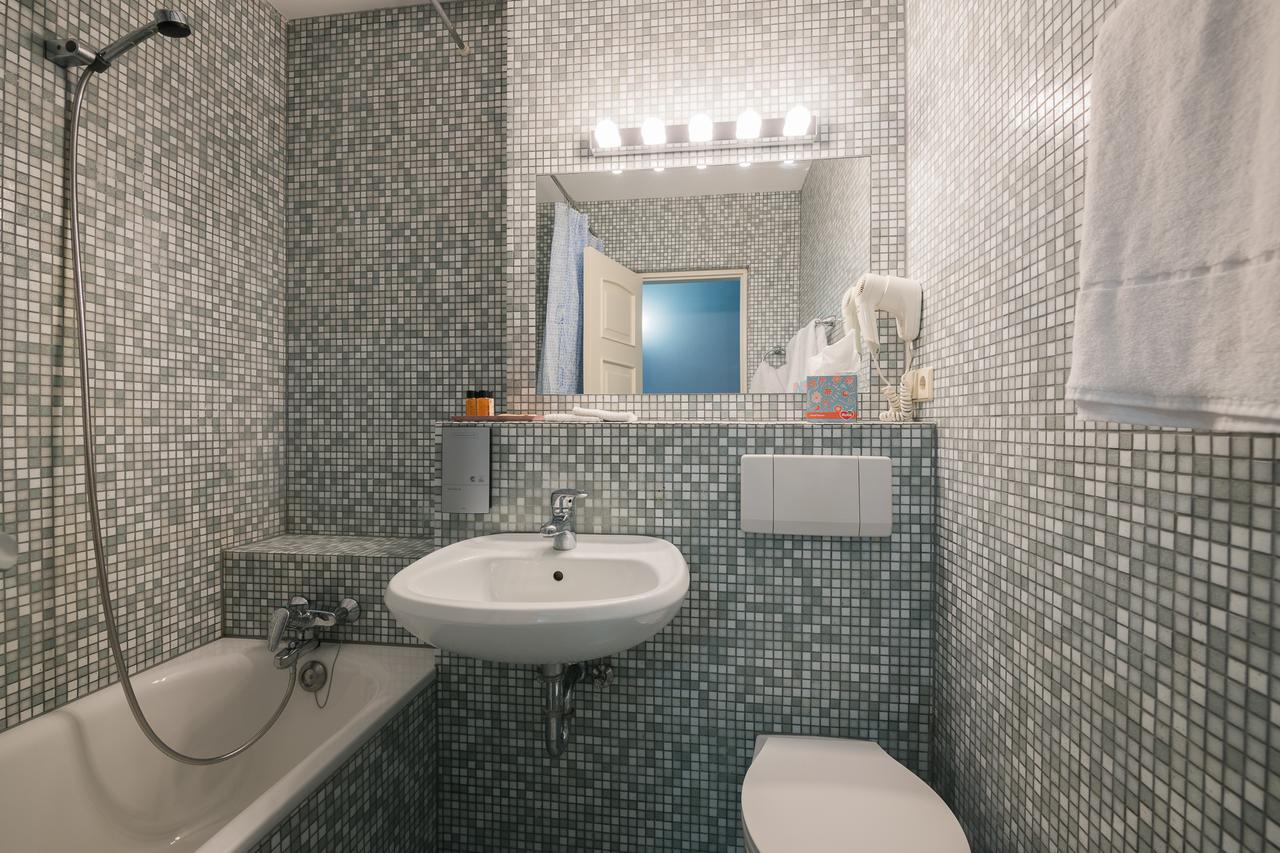 Guest House Nicava Bernāti Екстериор снимка